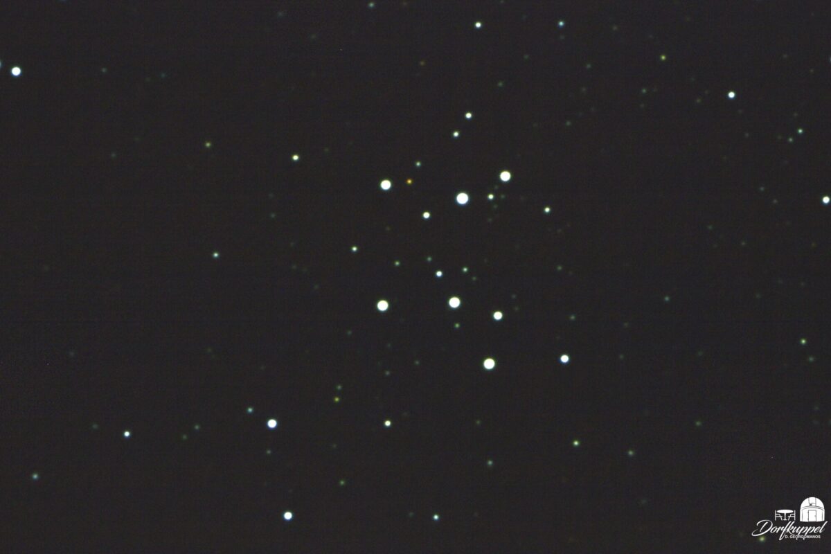 Messier 29 – Kleine Schwestern