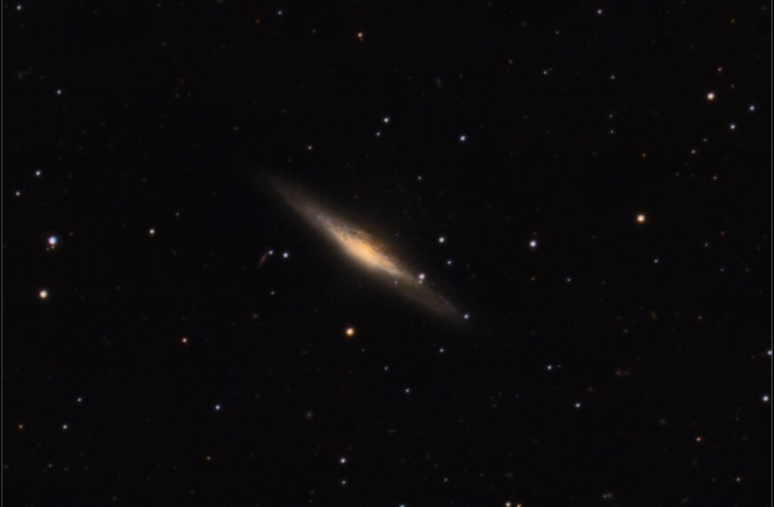 NGC 2683 – UFO Galaxie