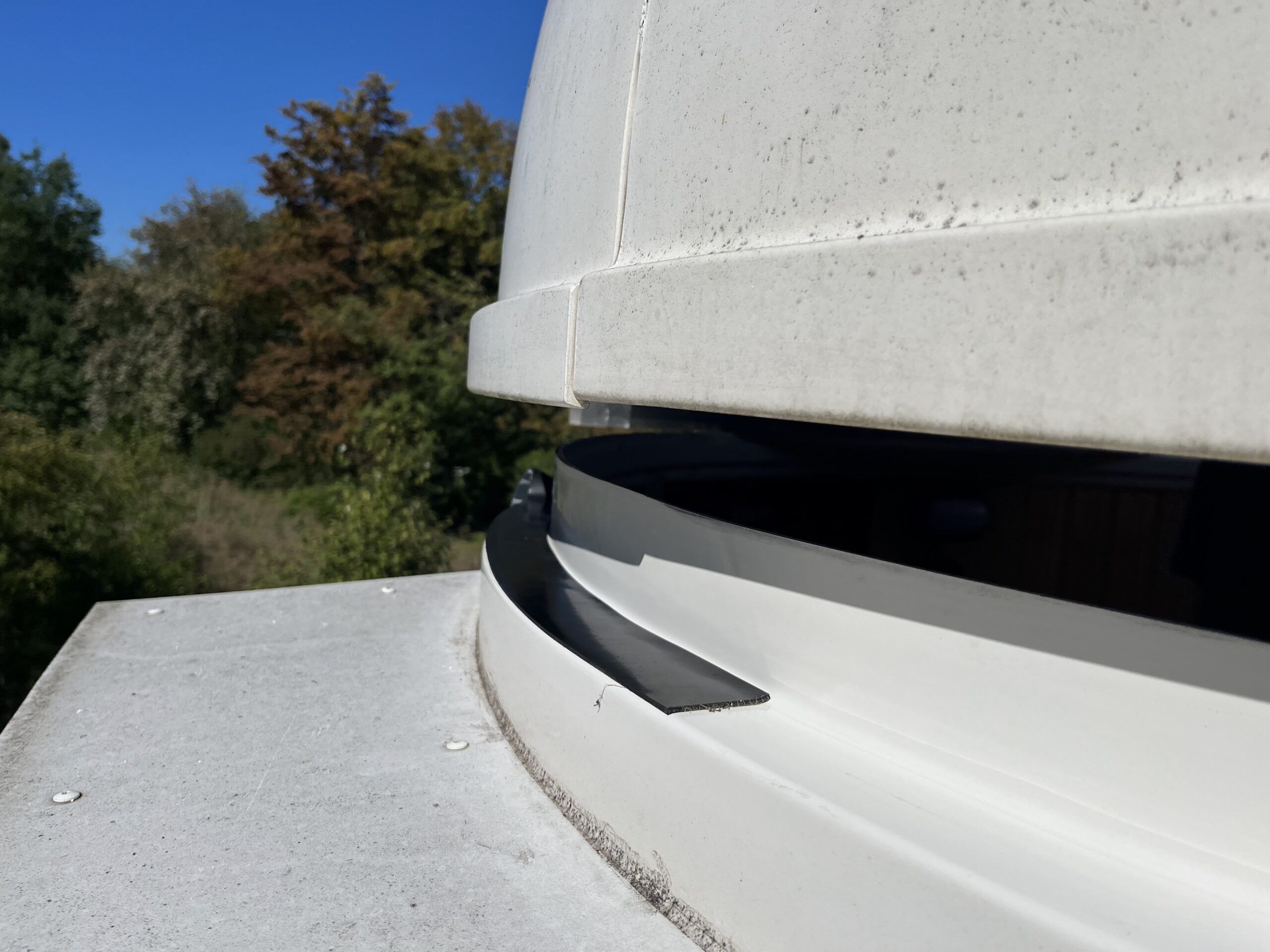 Eine neue Leichtigkeit – Scooter-Rollen für die Sternwartenkuppel.