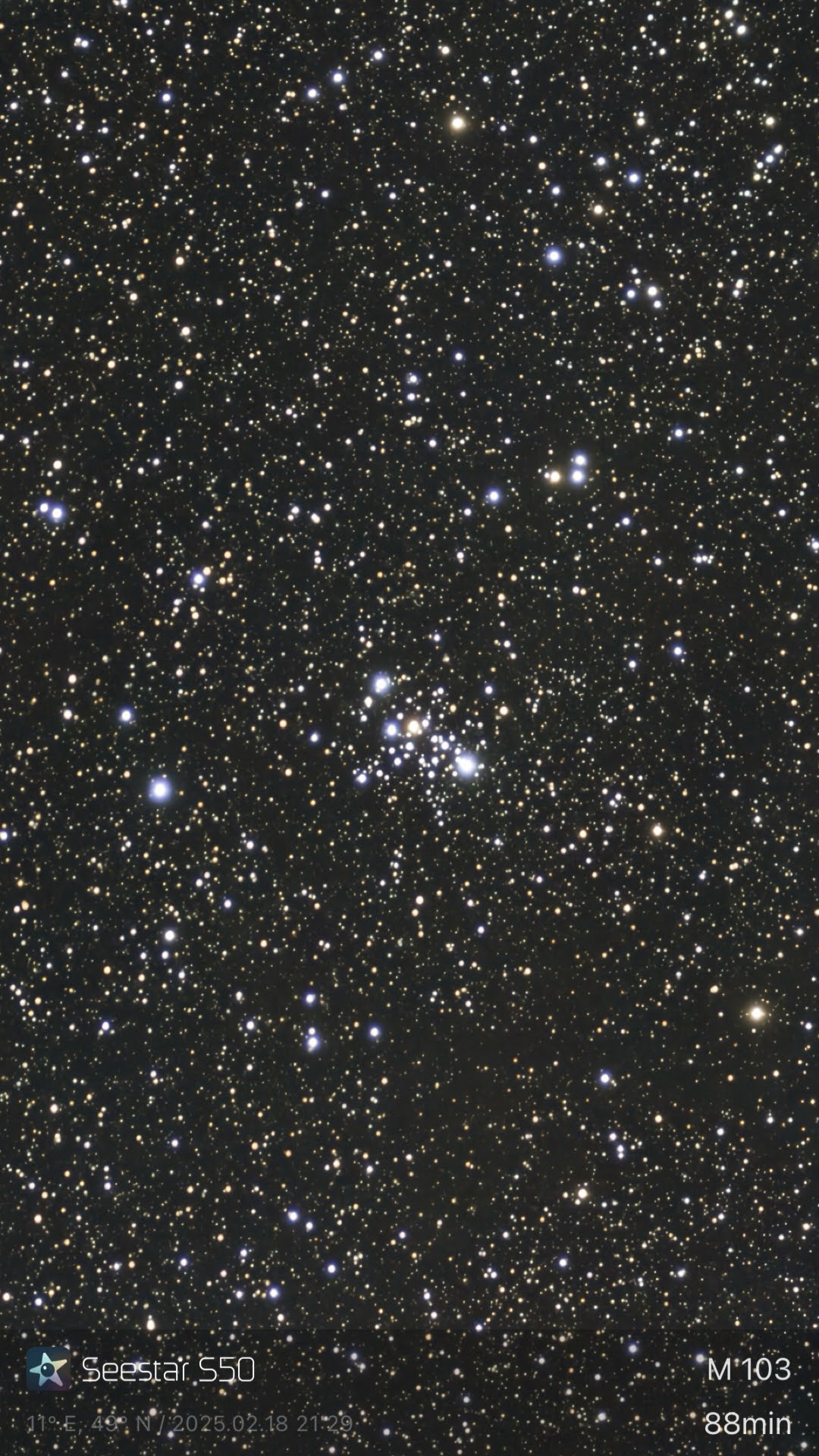 Messier 103 – Offener Sternhaufen (Seestar)
