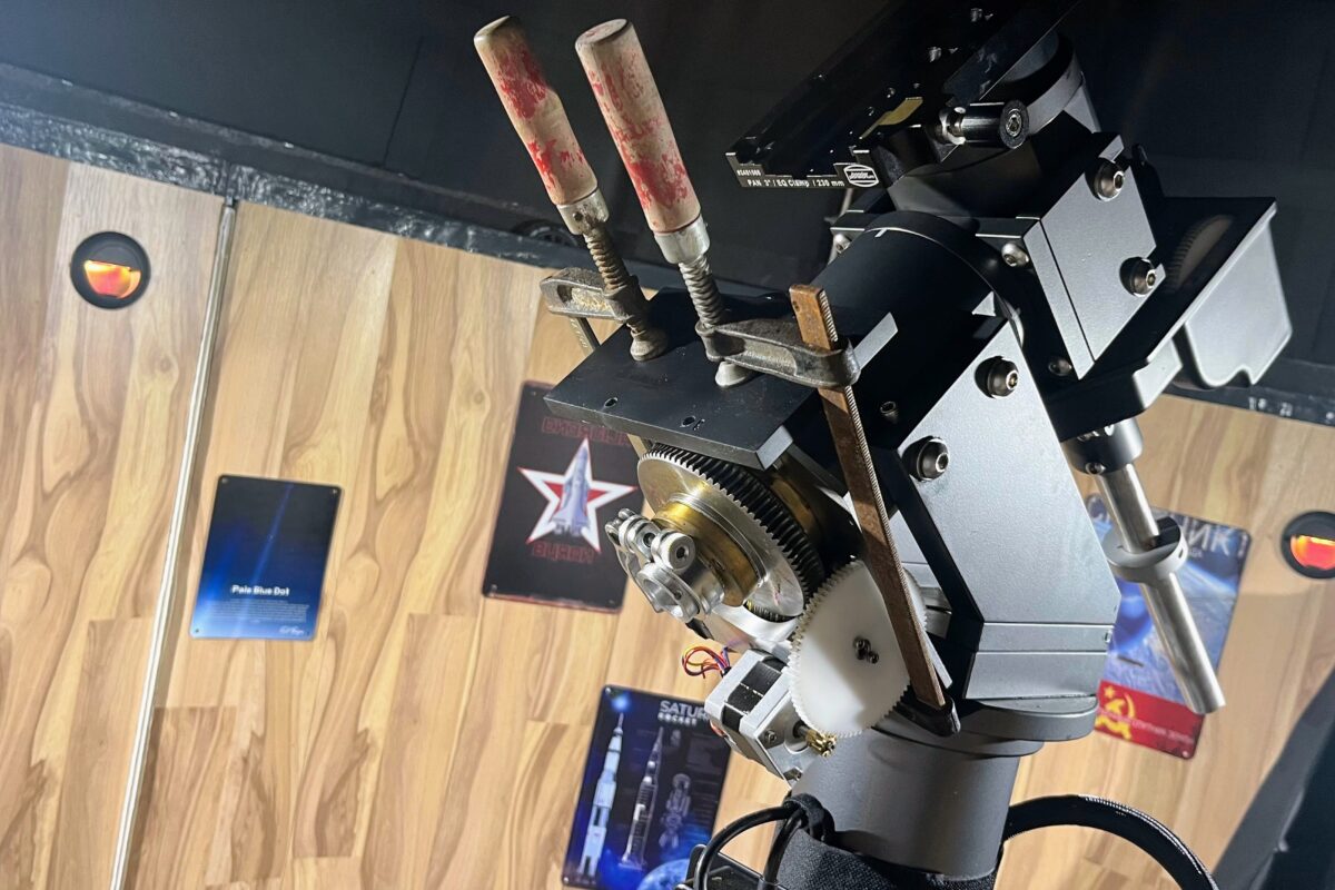 Wenn das Setup zickt: Von Eiersternen, Schraubzwingen und bayerischem Wüstensand