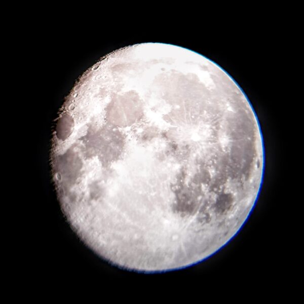 Mond – Erste Mondaufnahme…