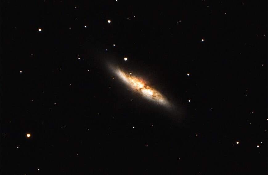 Messier 82 – Die Zigarrengalaxie