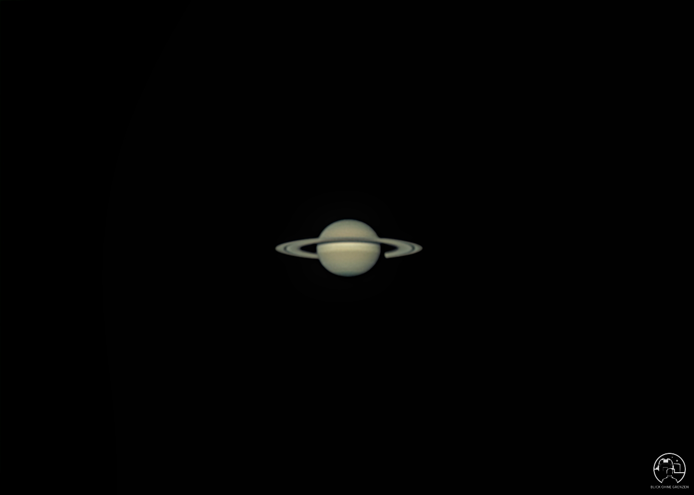 Saturn –…