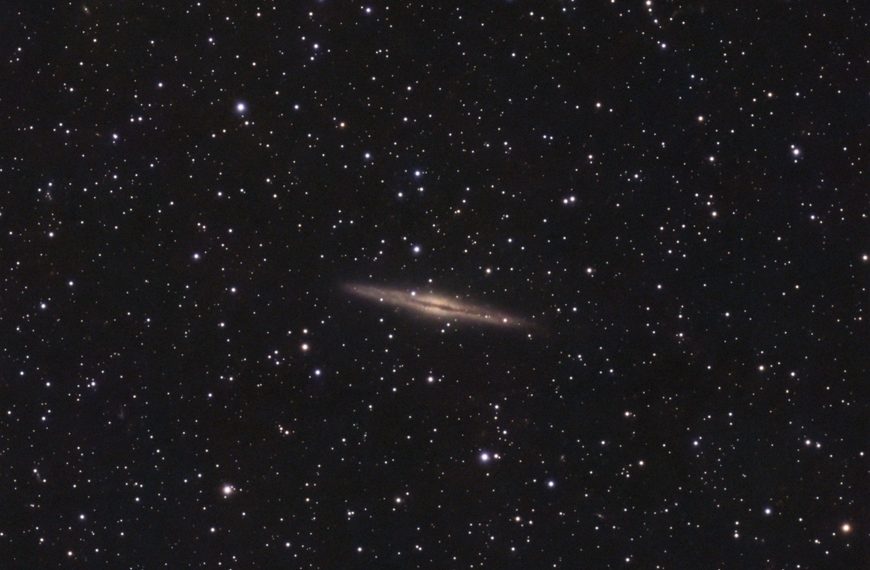 NGC 891 (Caldwell 23) – Die Edge-On-Spiralgalaxie